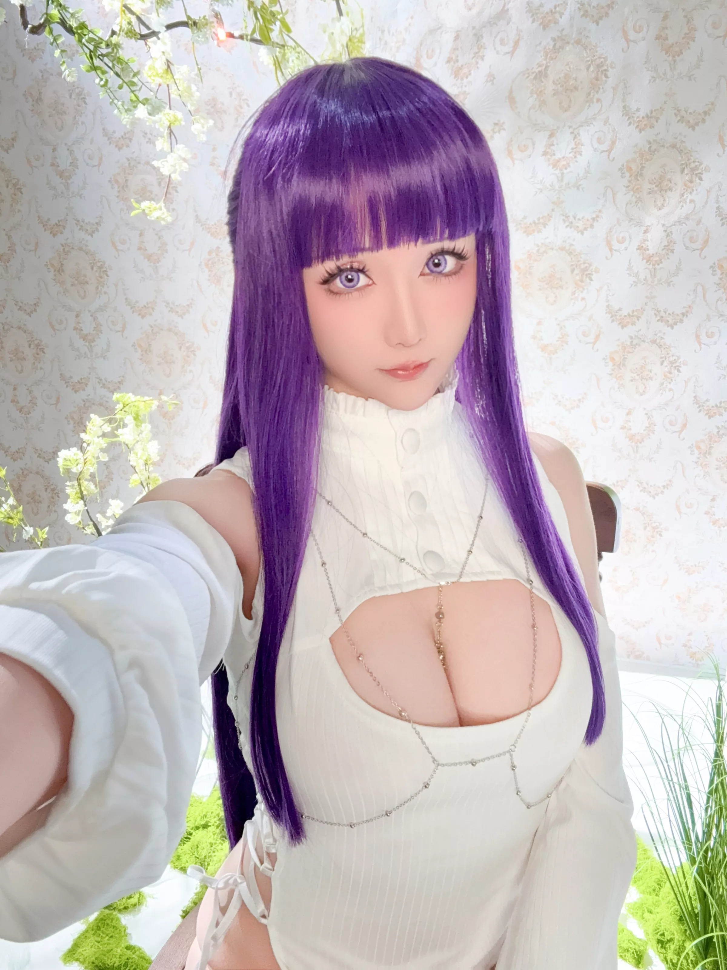 Coser小姐姐星之迟迟25年3月计划E菲伦同人主题白色旗袍配白丝袜秀完美身材性感写真67P