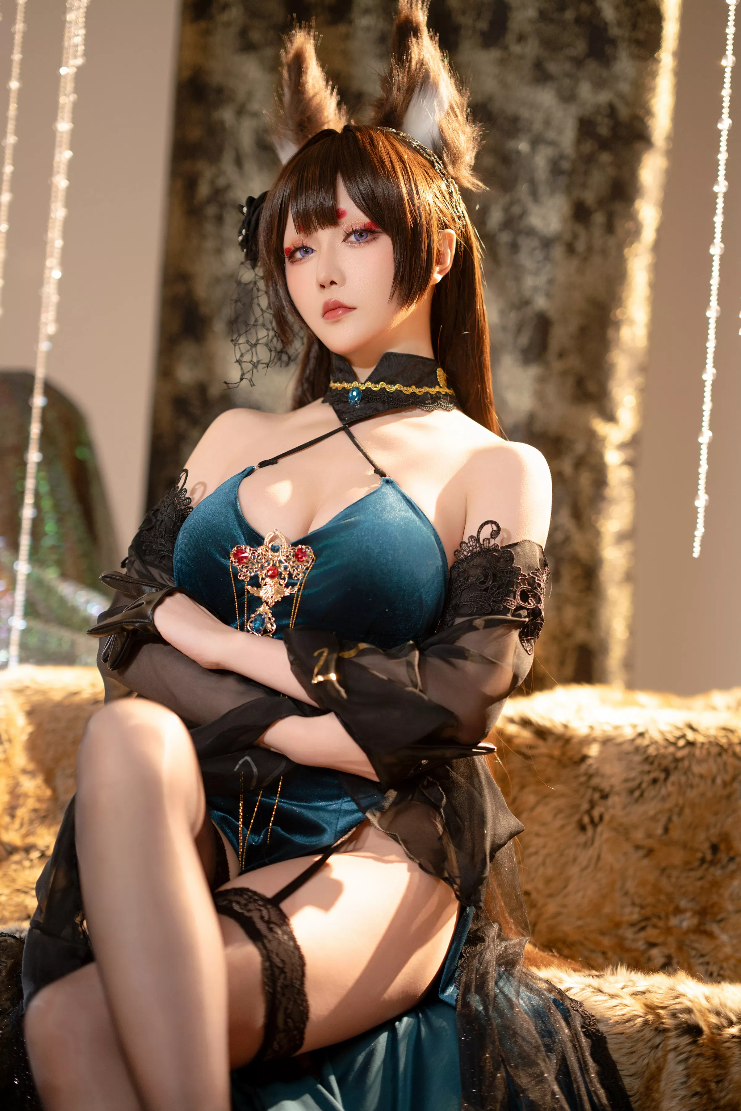 Coser小姐姐星之迟迟25年3月计划F碧蓝航线天城主题性感低胸服饰配黑丝吊袜秀美腿诱惑写真51P