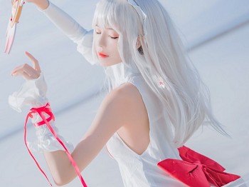 网络美女桜桃喵伊莉雅主题户外海边沙滩性感白色薄透连体裙秀完美身材迷人写真27P