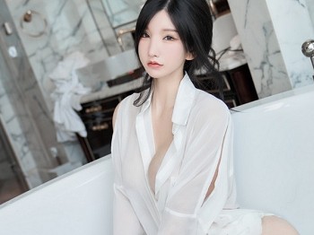 XiuRen第5638期_女神周于希Sally心愿旅拍浴缸场景性感白色轻透衣湿身诱惑写真84P