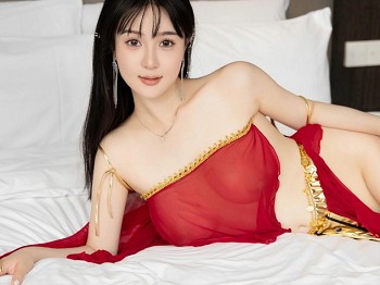 XiuRen第7103期_模特柚琪Rich私房脱性感红色西域舞服秀曼妙身姿撩人诱惑写真74P